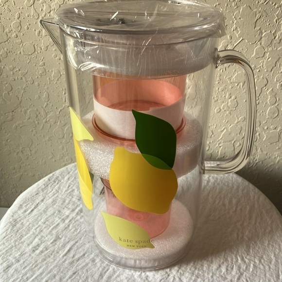 Kate Spade: Lemons Nesting Plastic Pitcher & 2 Glasses- set of 3 - Picture 8 of 16